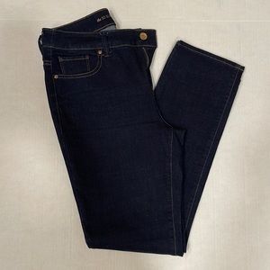 CHICO’S SO SLIMMING SLIM JEANS - Size 0 SHORT